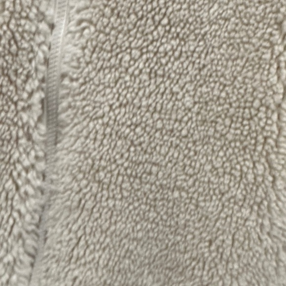 ALO Yoga Cream Sherpa Jacket - Picture 5 of 9